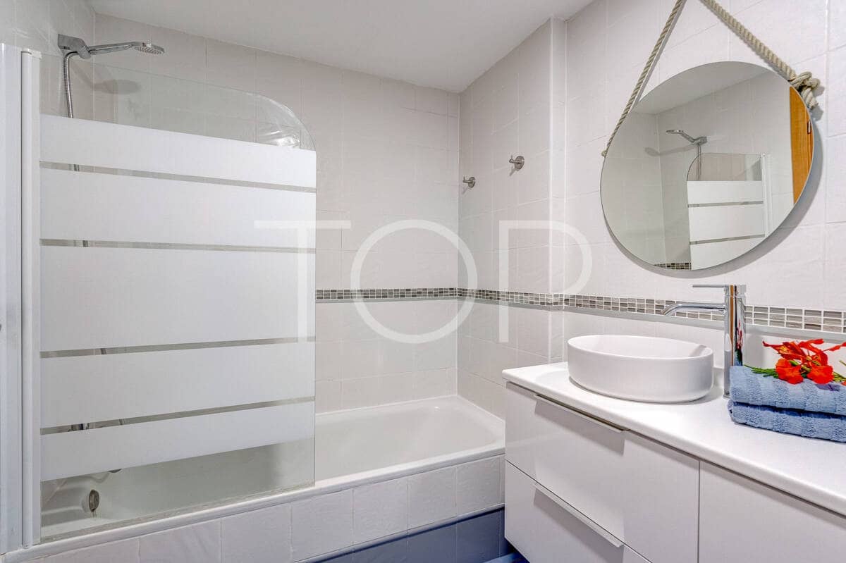 2 Zimmer Penthouse zu verkaufen in Adeje mit Pool - 379.000 € (Ref: 10036263)