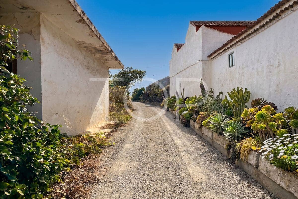 6 sovrum Finca/Hus på landet till salu i San Cristobal de La Laguna med garage - 3 500 000 € (Ref: 10044231)