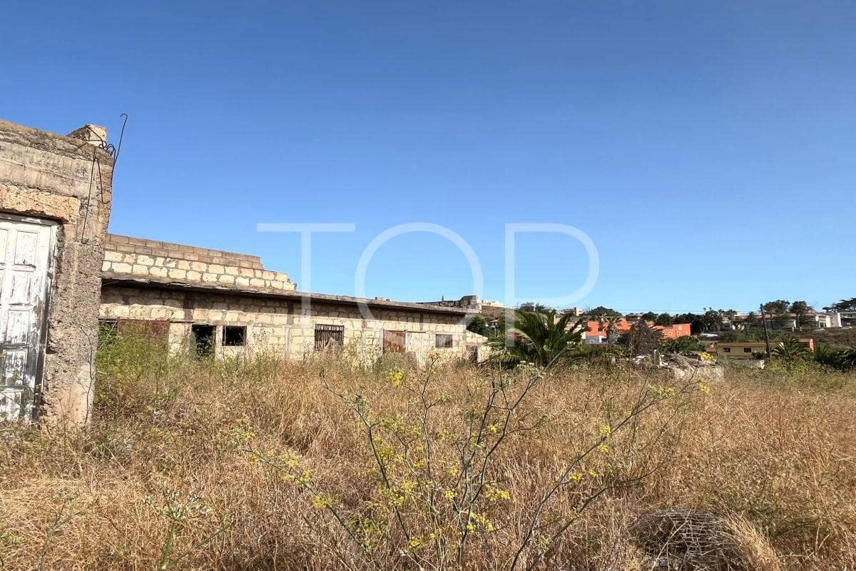 6 sovrum Finca/Hus på landet till salu i San Cristobal de La Laguna med garage - 3 500 000 € (Ref: 10044231)