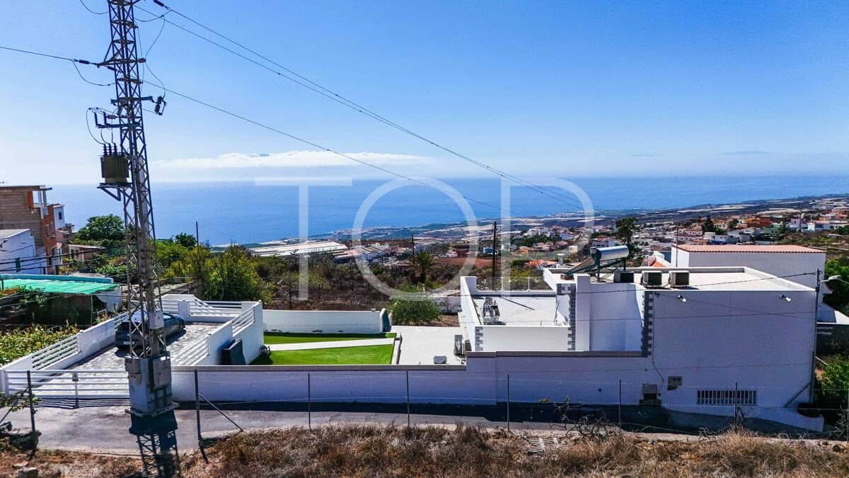 Undeveloped Land for sale in Tejina de Guia de Isora - € 240,000 (Ref: 10061085)
