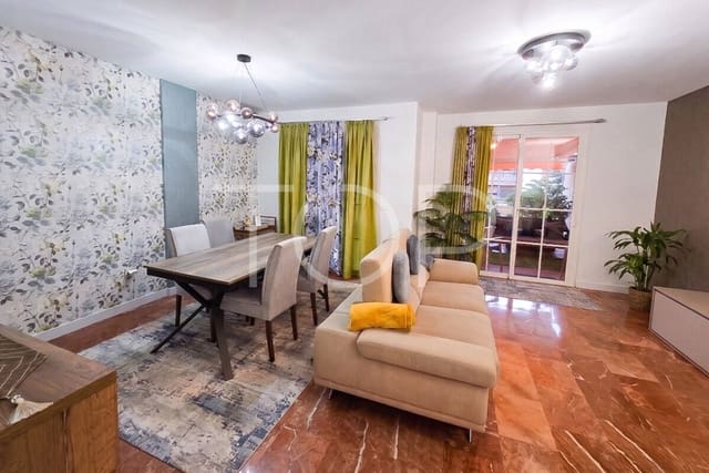 3 Zimmer Reihenhaus zu verkaufen in Casco Urbano, Adeje mit Pool Garage - 695.000 € (Ref: 10063533)
