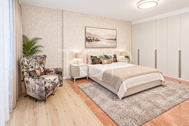 3 Zimmer Reihenhaus zu verkaufen in Casco Urbano, Adeje mit Pool Garage - 695.000 € (Ref: 10063533)