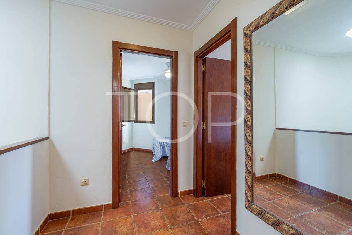 Adosado de 2 habitaciones en La Tejita en venta con piscina garaje - 550.000 € (Ref: 10063535)