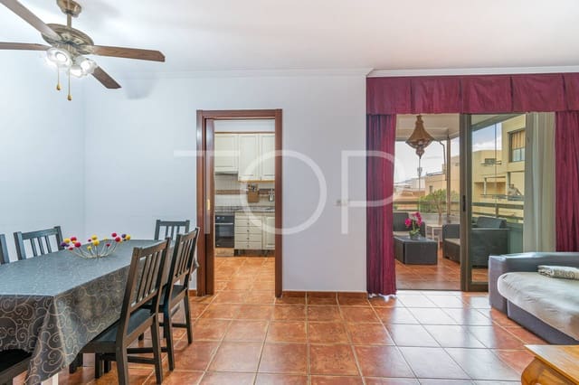 3 makuuhuone Rivitalo myytävänä paikassa La Tejita, Granadilla de Abona - 588 297 € (Ref: 10063536)