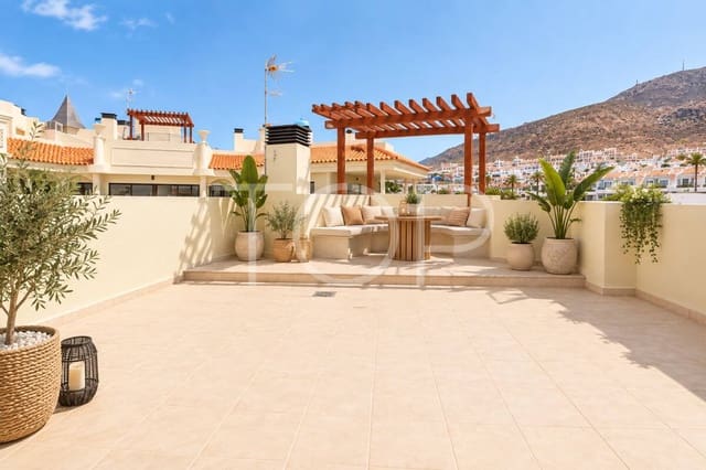 1 soveværelse Penthouse til salg i Los Cristianos, Arona med swimmingpool garage - € 569.580 (Ref: 10066958)