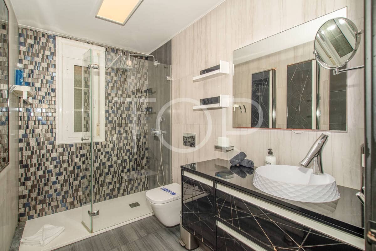 4 Zimmer Villa zu verkaufen in Costa Adeje mit Pool Garage - 1.590.000 € (Ref: 10074752)