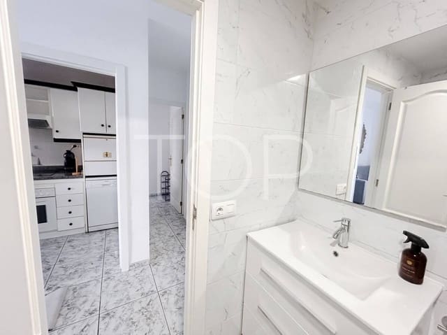 1 sovrum Lägenhet till salu i Los Cristianos, Arona med pool garage - 275 000 € (Ref: 10080237)