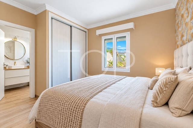 4 soverom Hus til salgs i La Orotava med garasje - € 529 000 (Ref: 10154482)