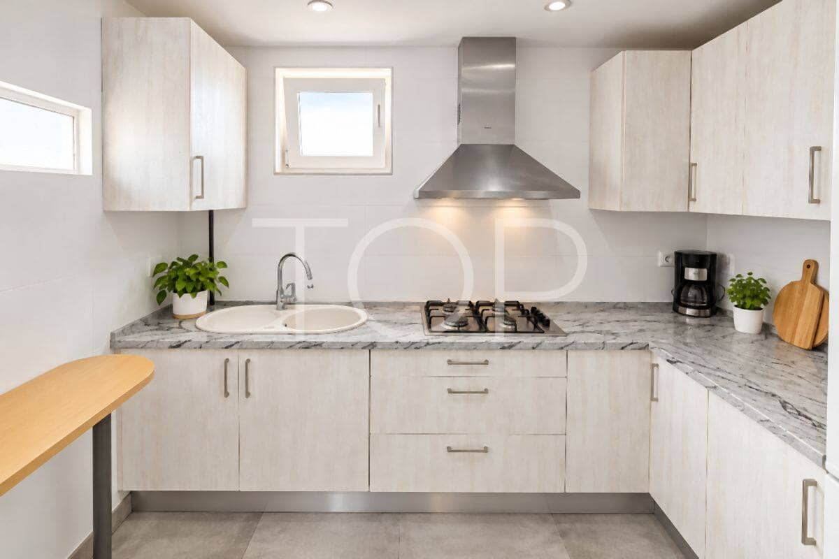 6 soveværelse Byhus til salg i Buzanada med garage - € 639.000 (Ref: 10163979)