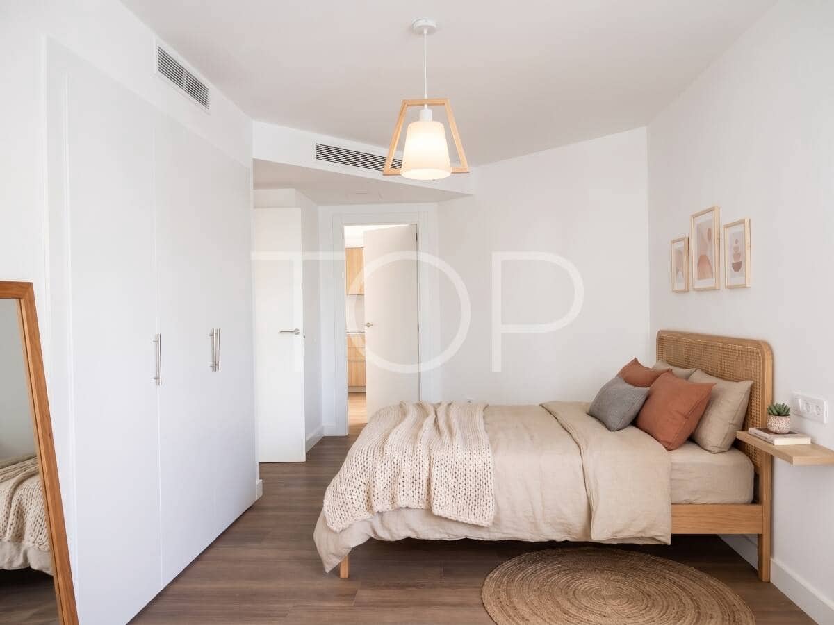 1 soveværelse Lejlighed til salg i Los Cristianos med swimmingpool garage - € 340.186 (Ref: 10167991)