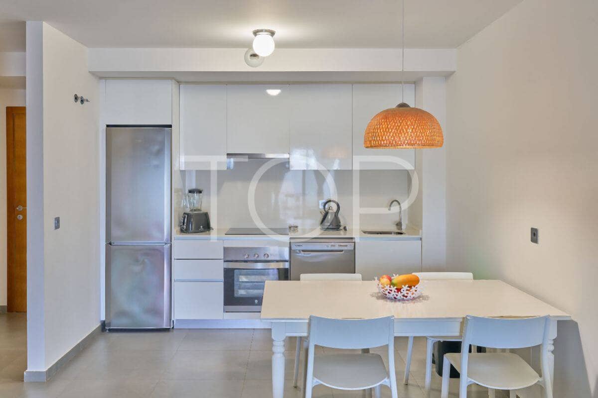 2 bedroom Flat for sale in La Tejita with pool garage - € 400,000 (Ref: 10170279)