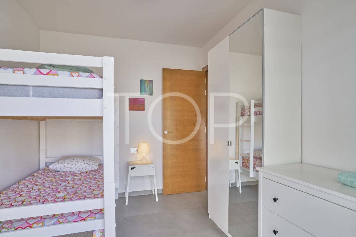 2 bedroom Flat for sale in La Tejita with pool garage - € 400,000 (Ref: 10170279)