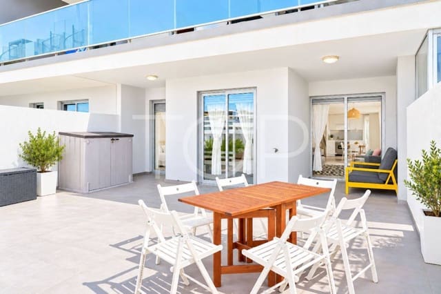 2 bedroom Flat for sale in La Tejita, Granadilla de Abona with pool garage - € 400,000 (Ref: 10170279)