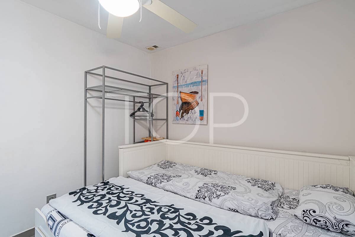 2 bedroom Flat for sale in La Tejita with pool garage - € 390,000 (Ref: 10170280)