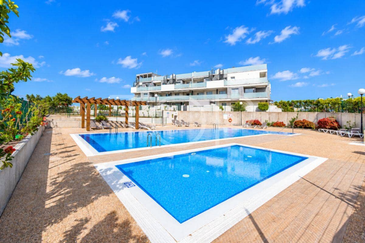 2 bedroom Flat for sale in La Tejita with pool garage - € 390,000 (Ref: 10170280)
