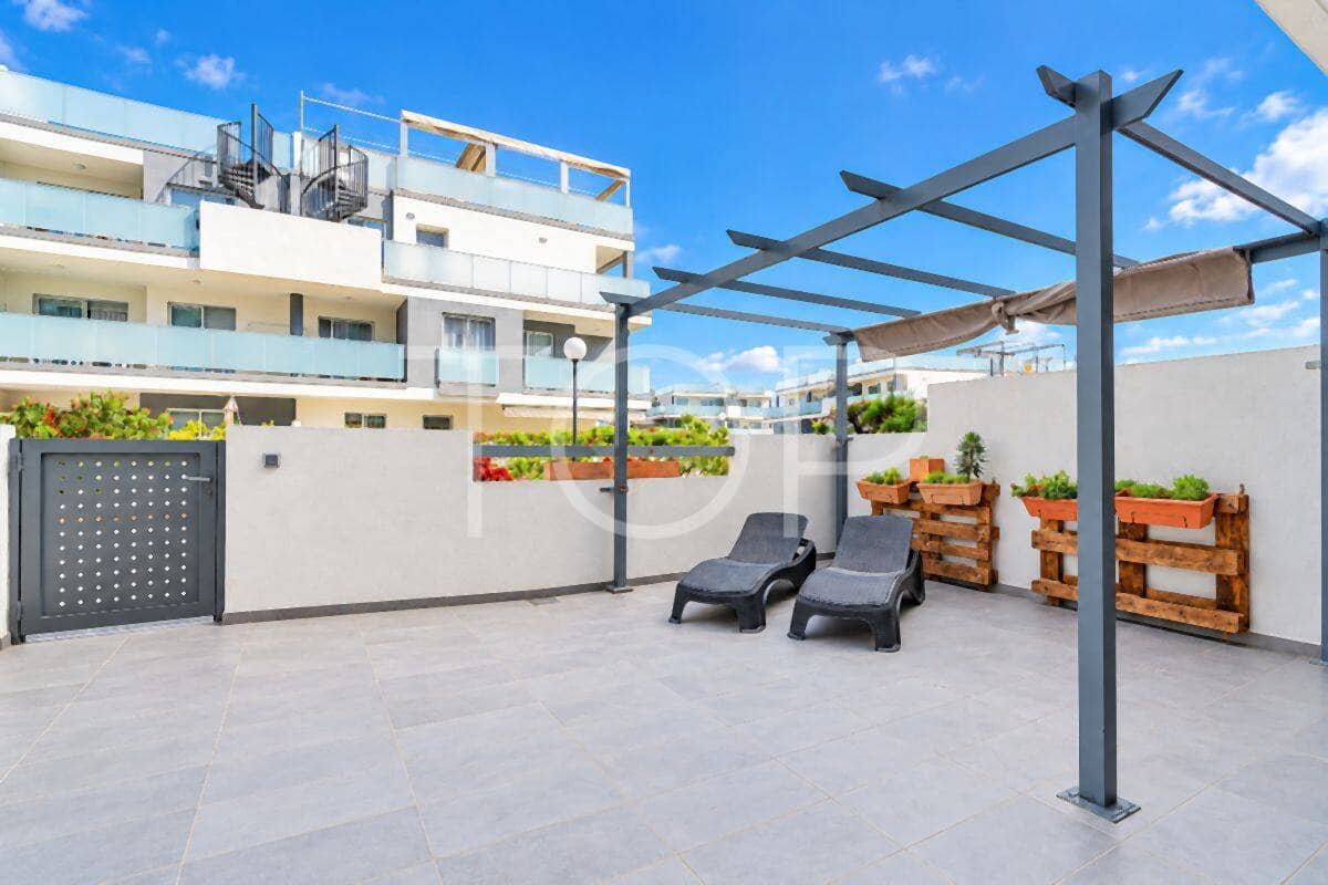 2 bedroom Flat for sale in La Tejita with pool garage - € 390,000 (Ref: 10170280)