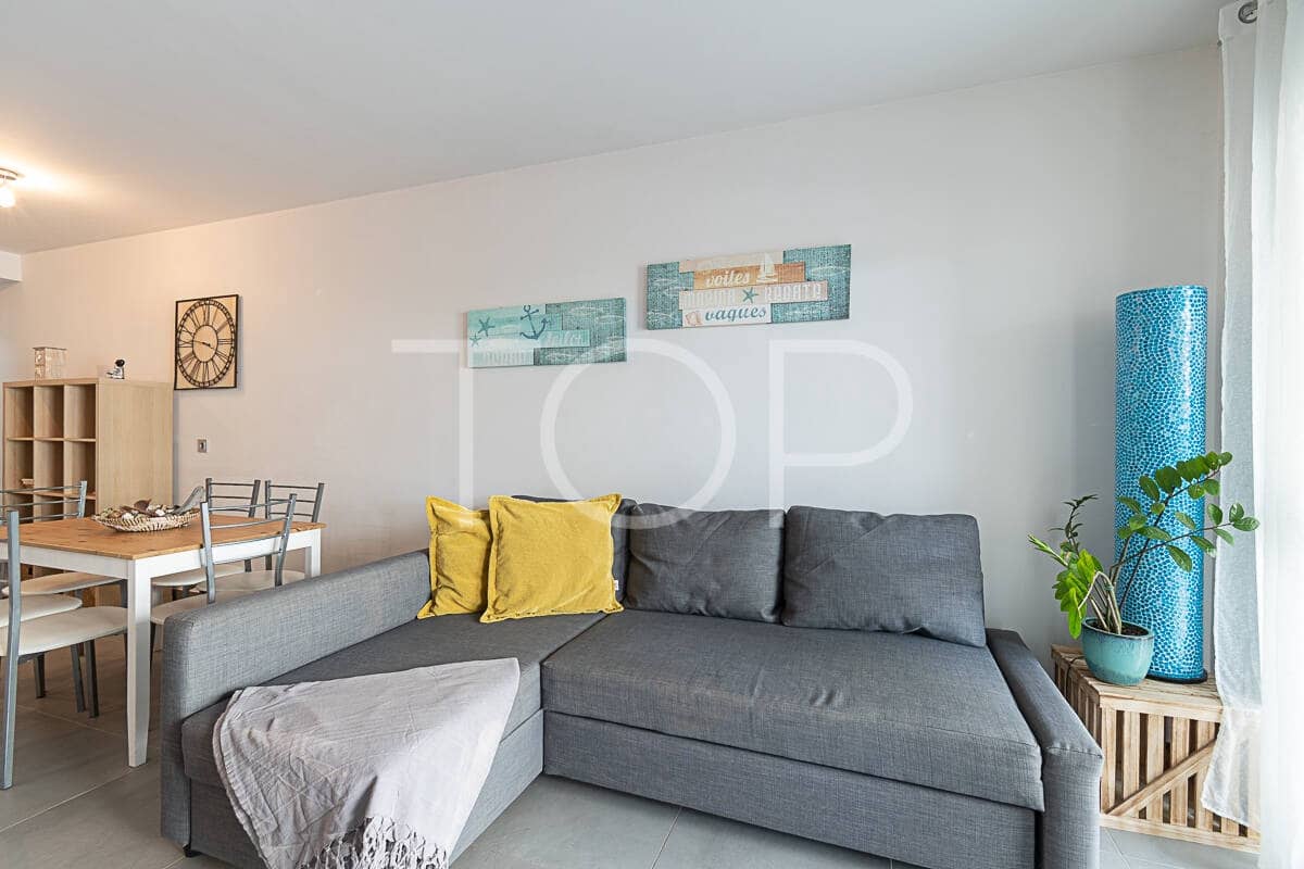 2 bedroom Flat for sale in La Tejita with pool garage - € 390,000 (Ref: 10170280)