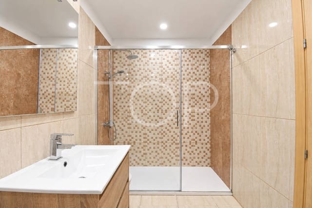 2 slaapkamer Flat te koop in Amarilla Golf, San Miguel de Abona met zwembad garage - € 338.500 (Ref: 10176082)