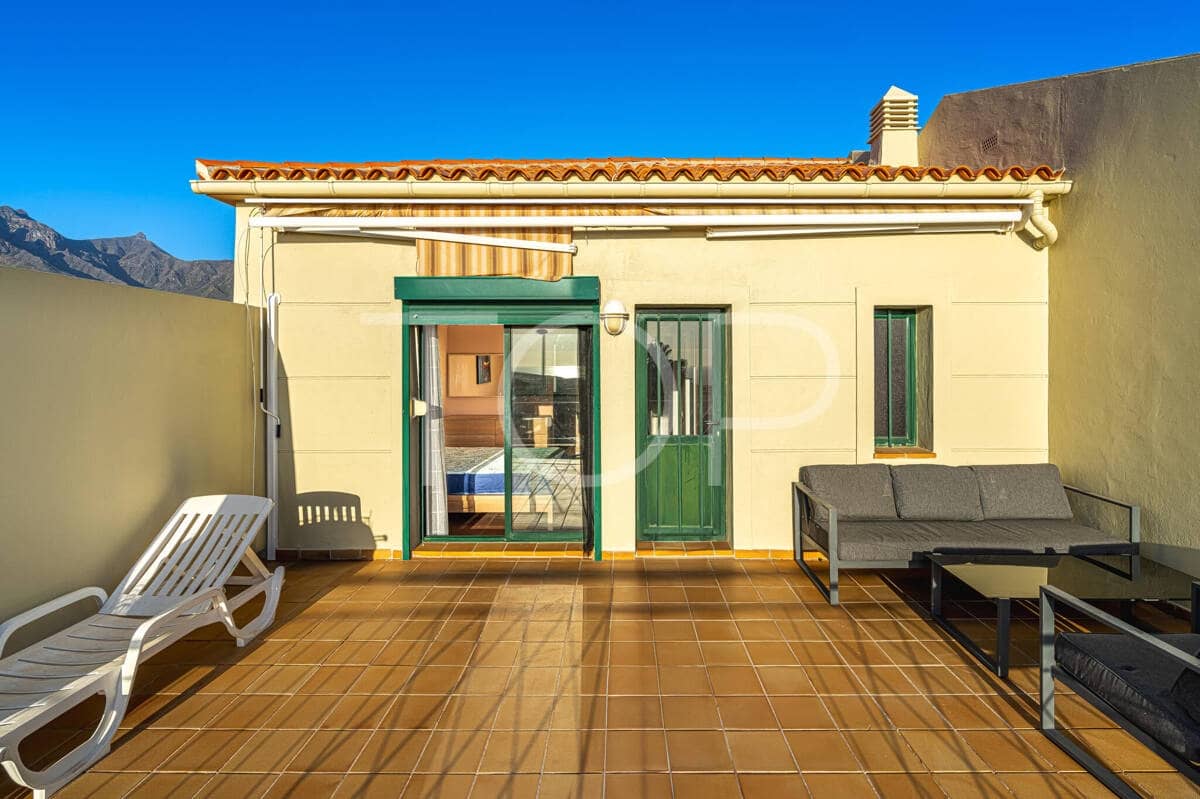 3 soveværelse Penthouse til salg i Playa del Duque med swimmingpool garage - € 720.000 (Ref: 10179661)