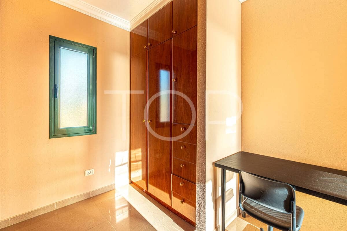 3 soveværelse Penthouse til salg i Playa del Duque med swimmingpool garage - € 720.000 (Ref: 10179661)