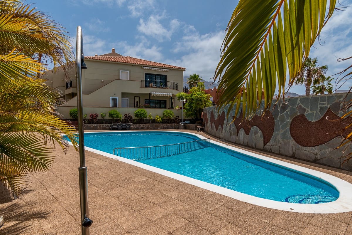 3 soveværelse Penthouse til salg i Playa del Duque med swimmingpool garage - € 720.000 (Ref: 10179661)