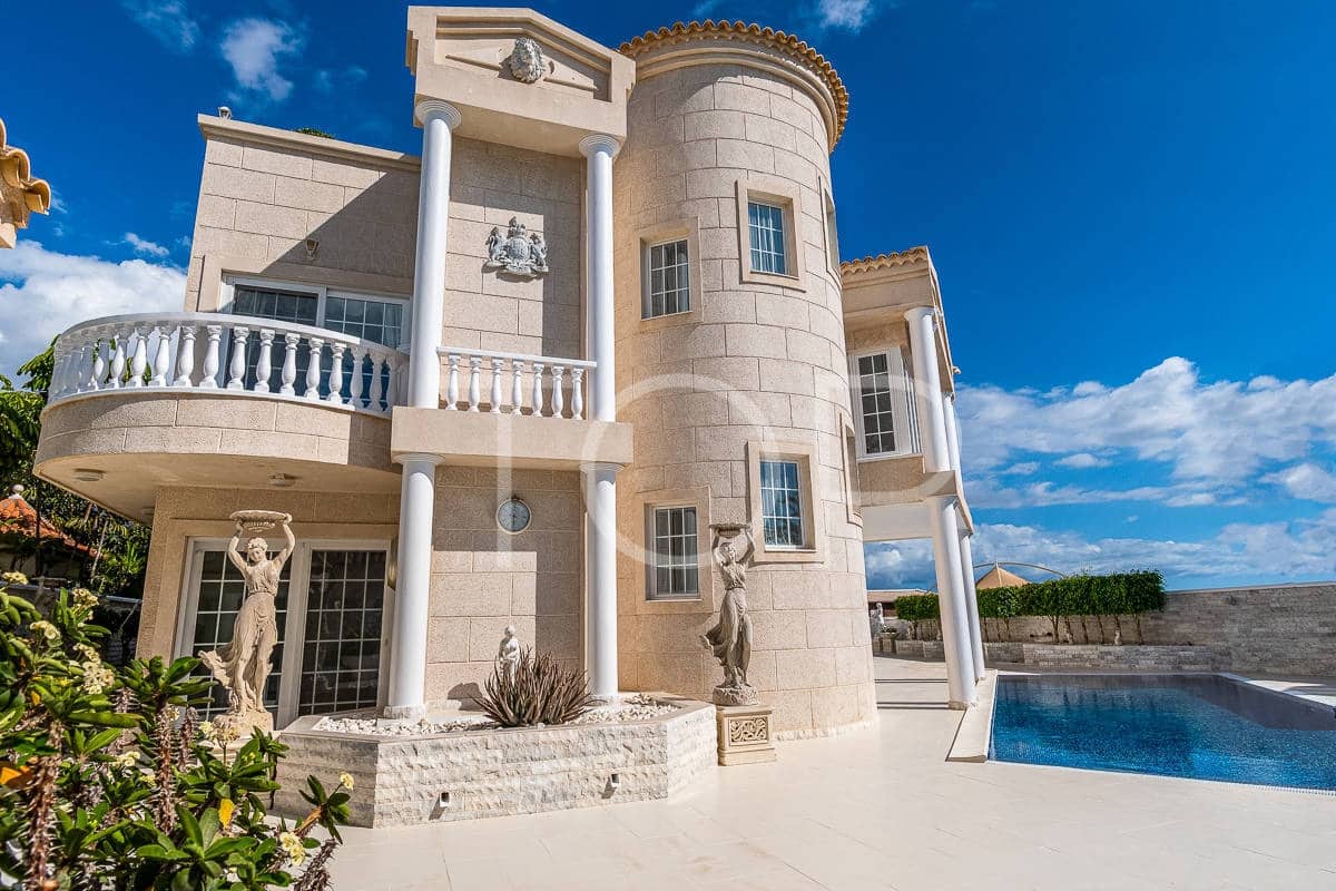 6 slaapkamer Villa te koop in La Caleta Adeje met zwembad garage - € 4.500.000 (Ref: 7673220)