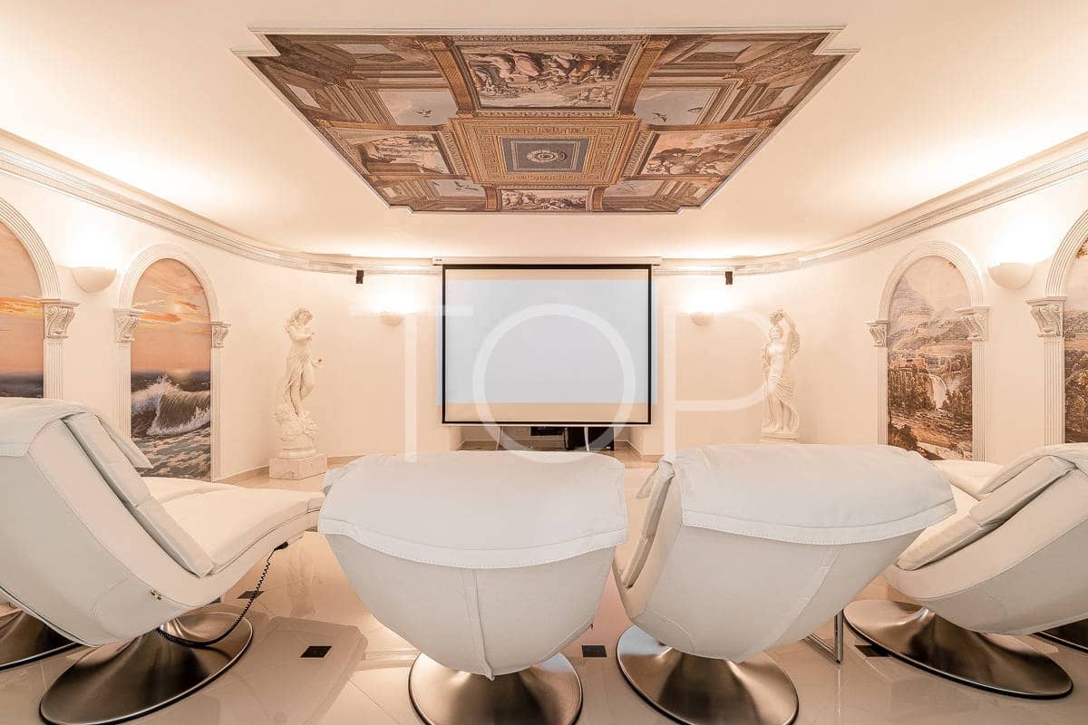 6 slaapkamer Villa te koop in La Caleta Adeje met zwembad garage - € 4.500.000 (Ref: 7673220)