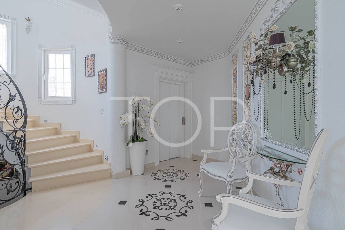 6 slaapkamer Villa te koop in La Caleta Adeje met zwembad garage - € 4.500.000 (Ref: 7673220)