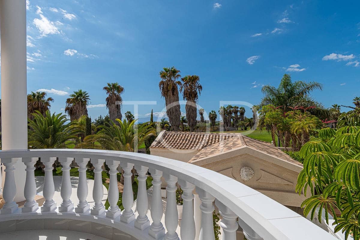 6 slaapkamer Villa te koop in La Caleta Adeje met zwembad garage - € 4.500.000 (Ref: 7673220)