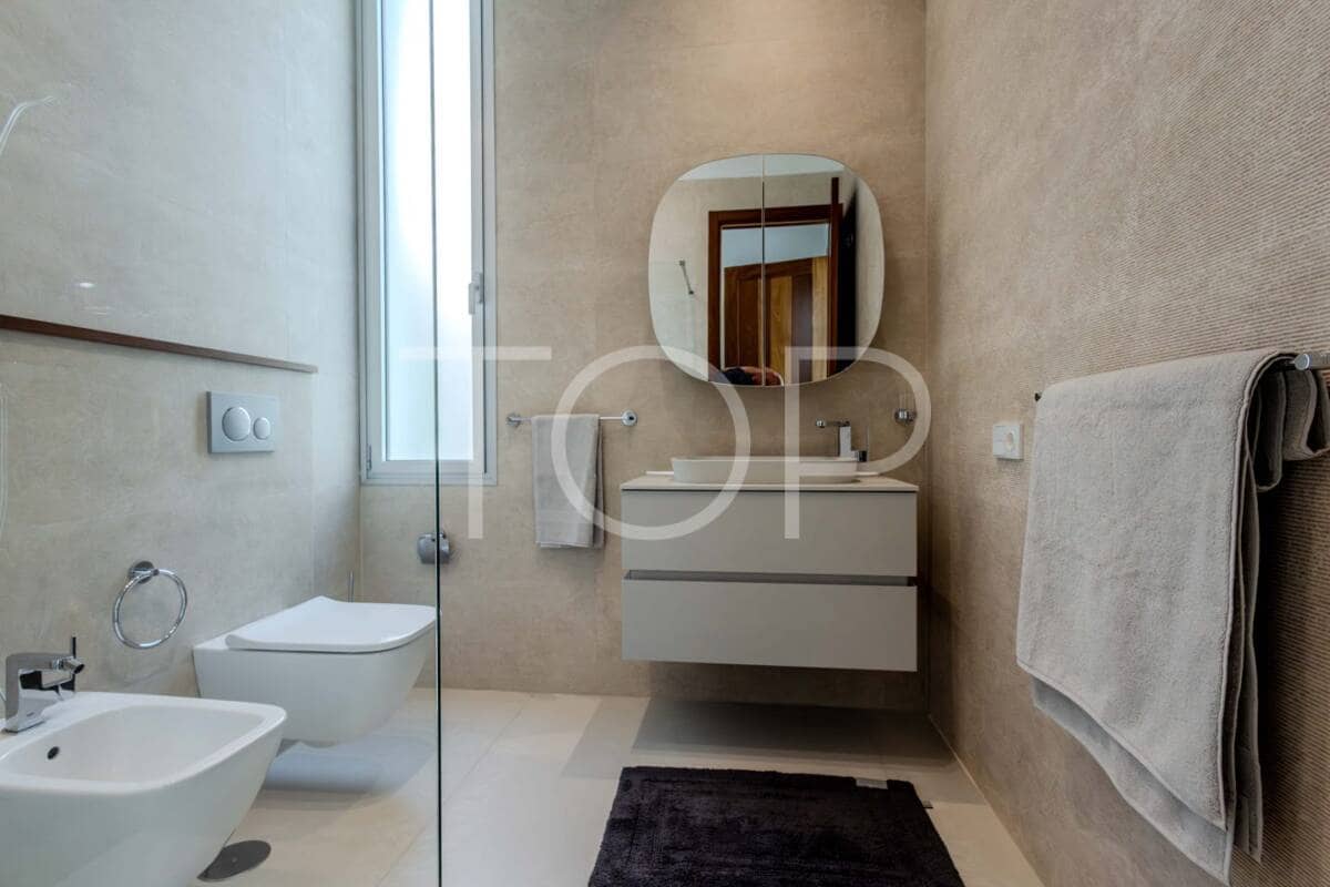 5 bedroom Villa for sale in La Caleta Adeje with pool garage - € 6,350,000 (Ref: 7673239)