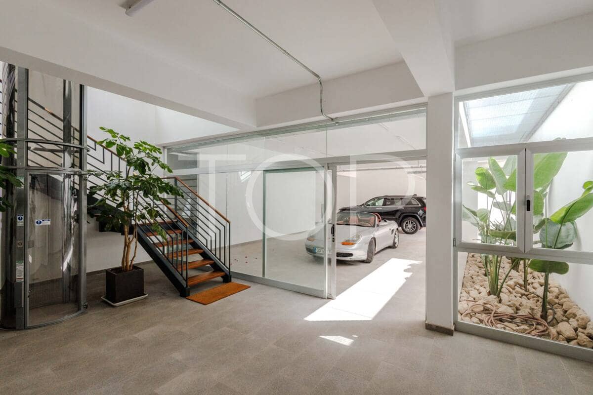 5 bedroom Villa for sale in La Caleta Adeje with pool garage - € 6,350,000 (Ref: 7673239)