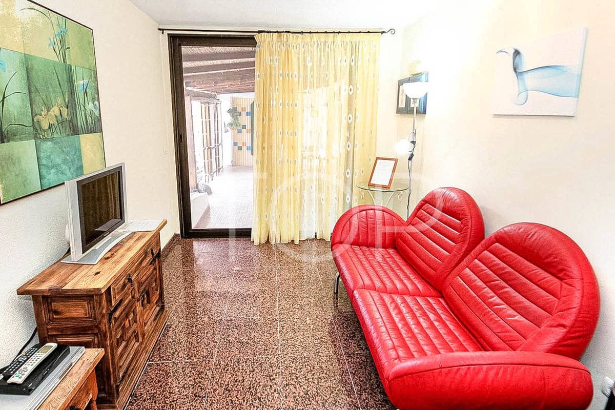 9 soveværelse Finca/Landehus til salg i Alcala med swimmingpool garage - € 3.050.000 (Ref: 7673247)