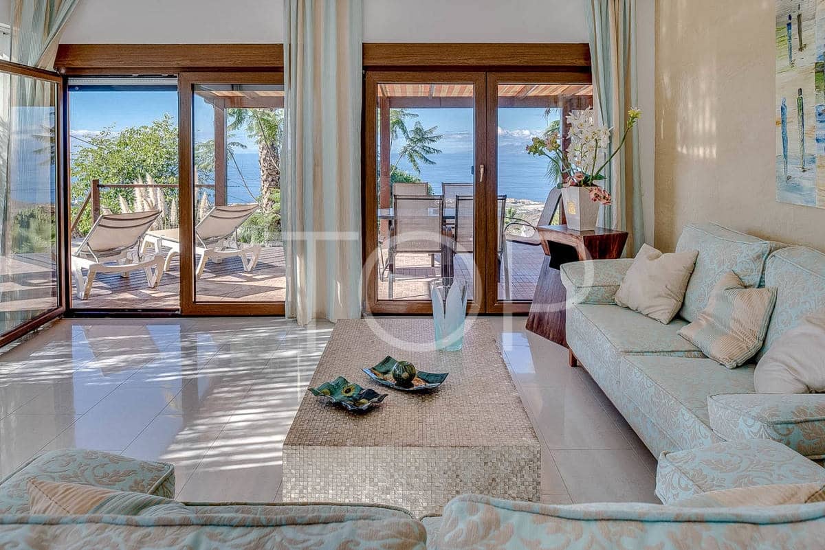 14 soveværelse Finca/Landehus til salg i Playa San Juan med swimmingpool garage - € 2.500.000 (Ref: 7673248)