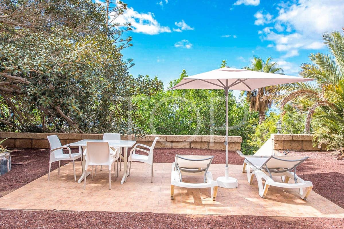 14 soveværelse Finca/Landehus til salg i Playa San Juan med swimmingpool garage - € 2.500.000 (Ref: 7673248)