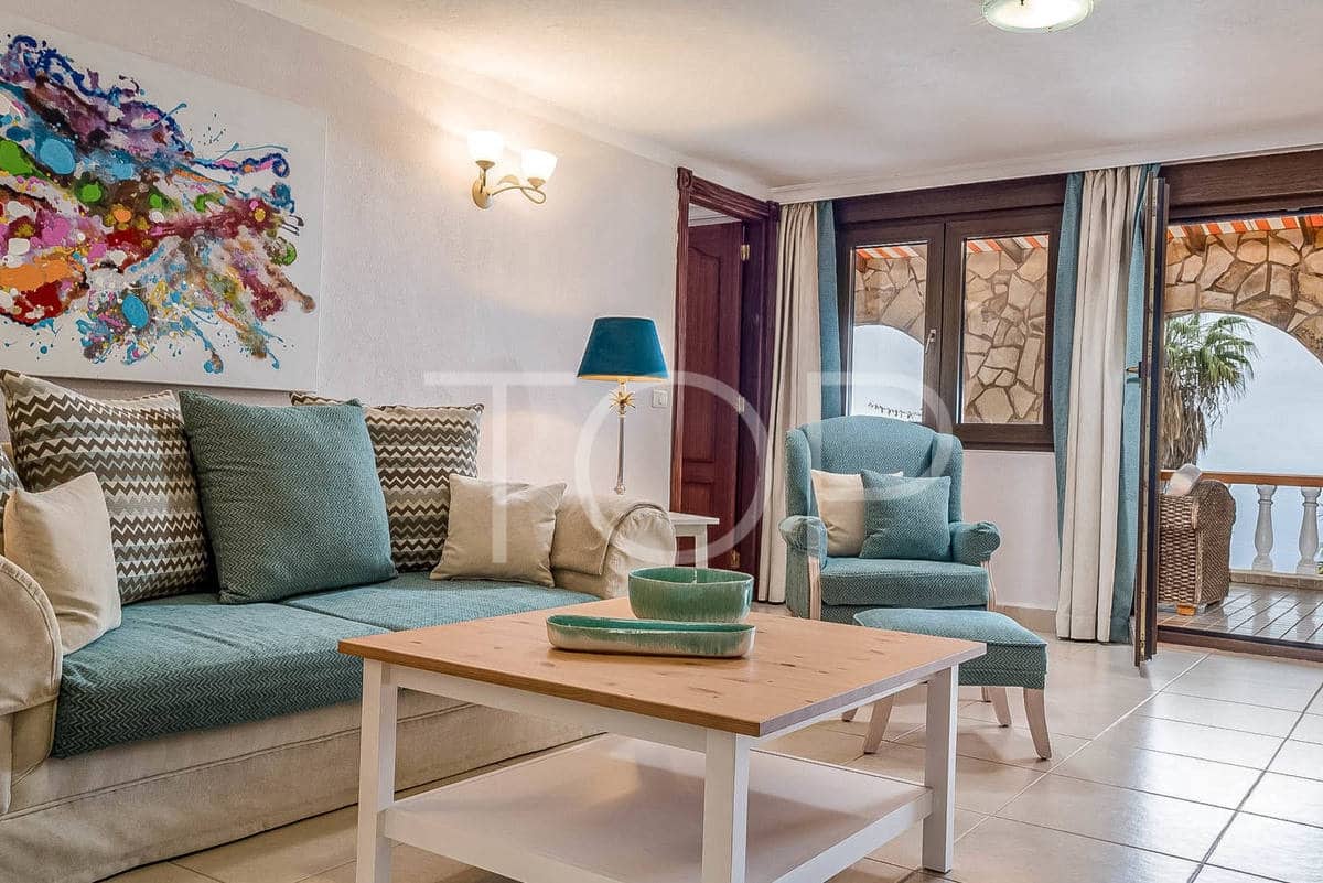 14 soveværelse Finca/Landehus til salg i Playa San Juan med swimmingpool garage - € 2.500.000 (Ref: 7673248)