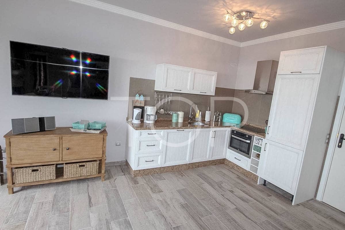 14 soveværelse Finca/Landehus til salg i Playa San Juan med swimmingpool garage - € 2.500.000 (Ref: 7673248)