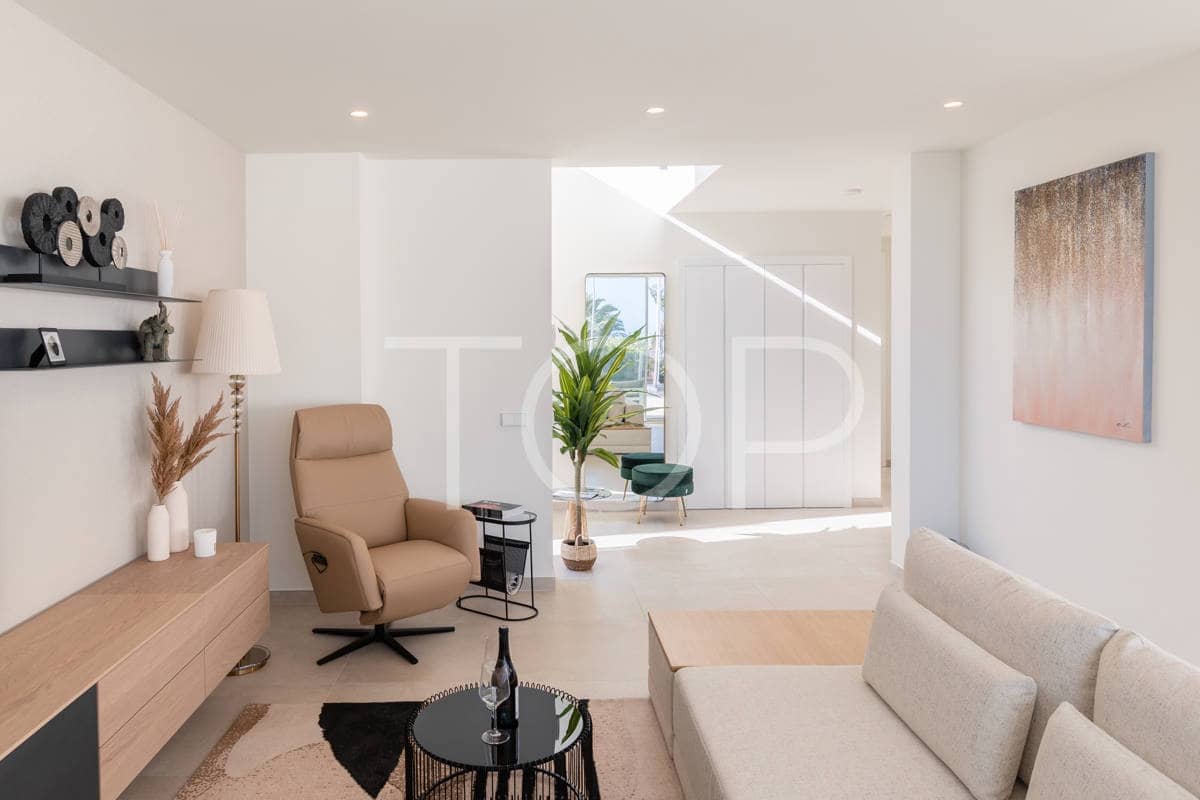 3 soveværelse Villa til salg i Costa Adeje med swimmingpool garage - € 1.912.900 (Ref: 7673257)