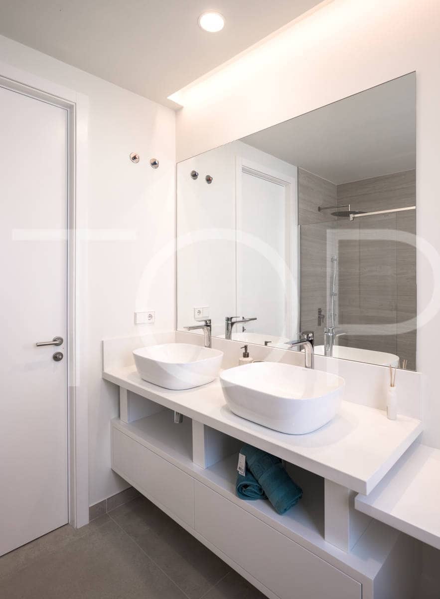 3 soverom Villa til salgs i Costa Adeje med svømmebasseng garasje - € 2 338 600 (Ref: 7673258)