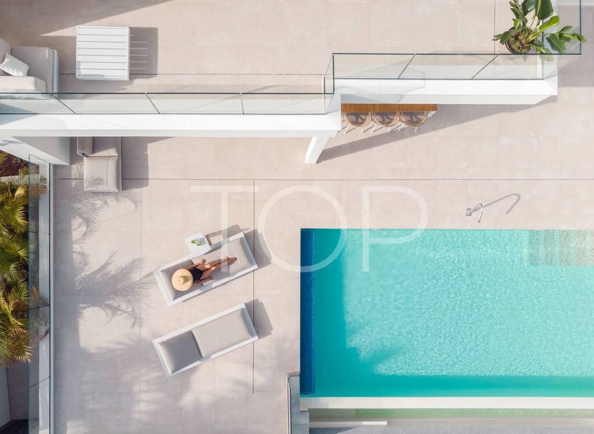 3 soverom Villa til salgs i Costa Adeje med svømmebasseng garasje - € 2 338 600 (Ref: 7673258)