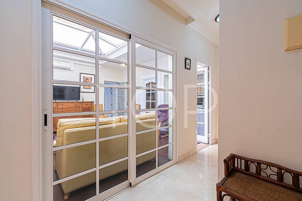 3 soveværelse Penthouse til salg i Playa del Duque med swimmingpool garage - € 895.000 (Ref: 7673271)