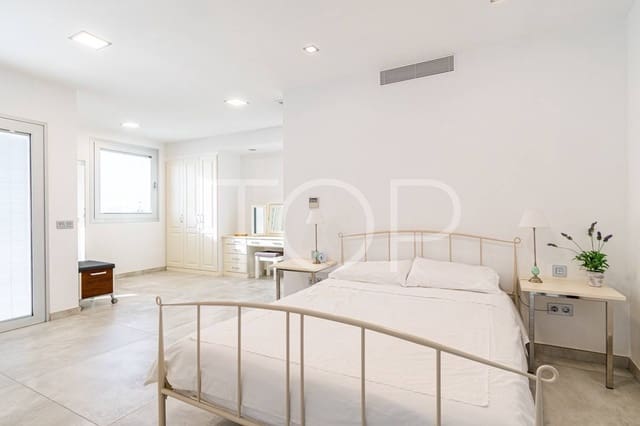 6 soveværelse Villa til salg i La Caleta Adeje, Adeje med swimmingpool garage - € 4.450.000 (Ref: 7673275)