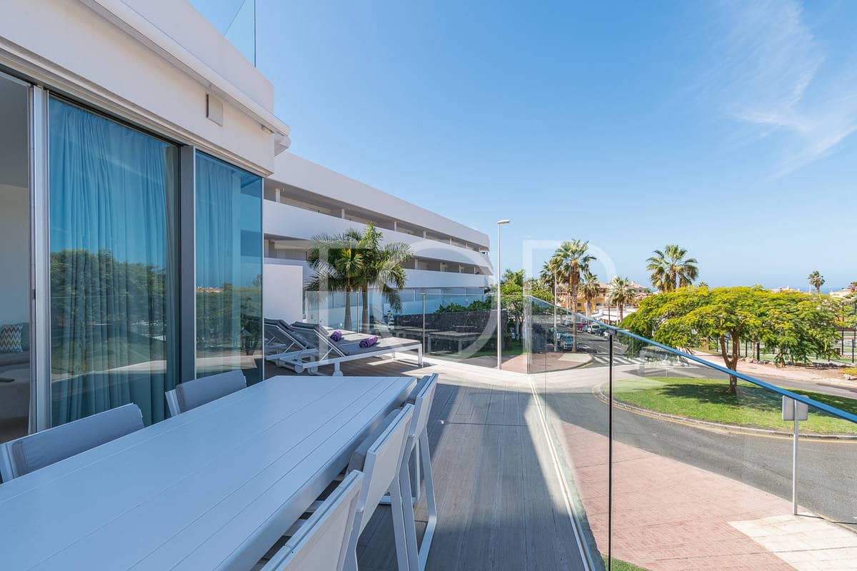 2 bedroom Flat for sale in La Caleta Adeje with pool garage - € 535,000 (Ref: 7673294)