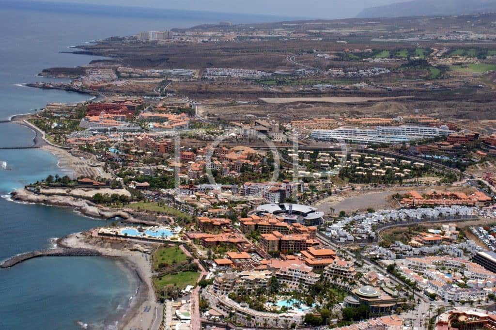 2 bedroom Flat for sale in La Caleta Adeje with pool garage - € 535,000 (Ref: 7673294)