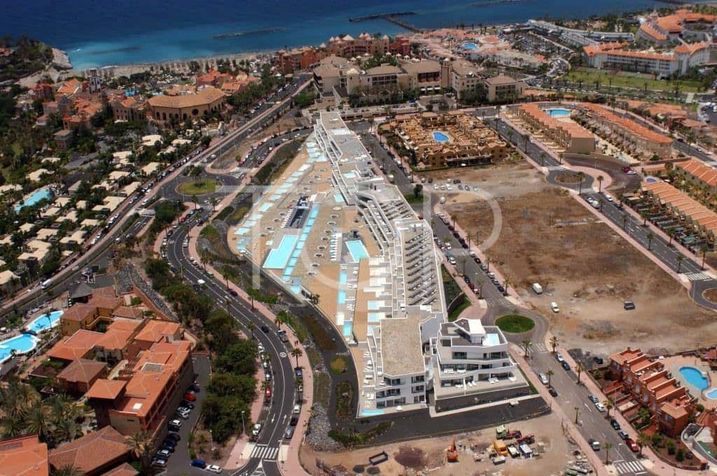 2 bedroom Flat for sale in La Caleta Adeje with pool garage - € 535,000 (Ref: 7673294)