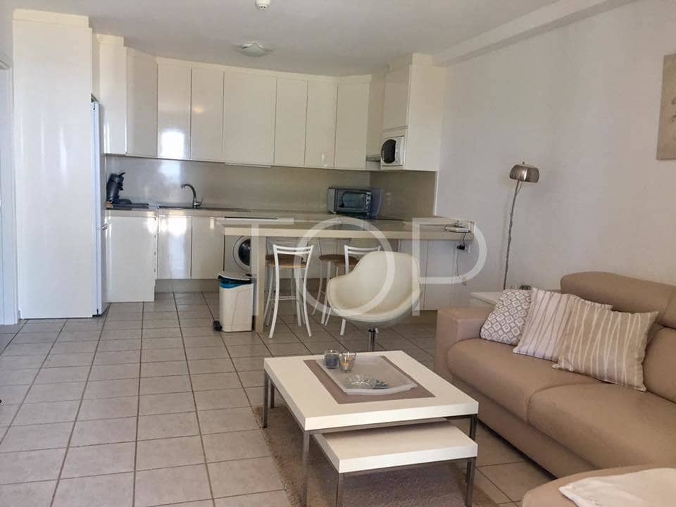 2 soveværelse Lejlighed til salg i Costa del Silencio med swimmingpool - € 449.500 (Ref: 7673312)