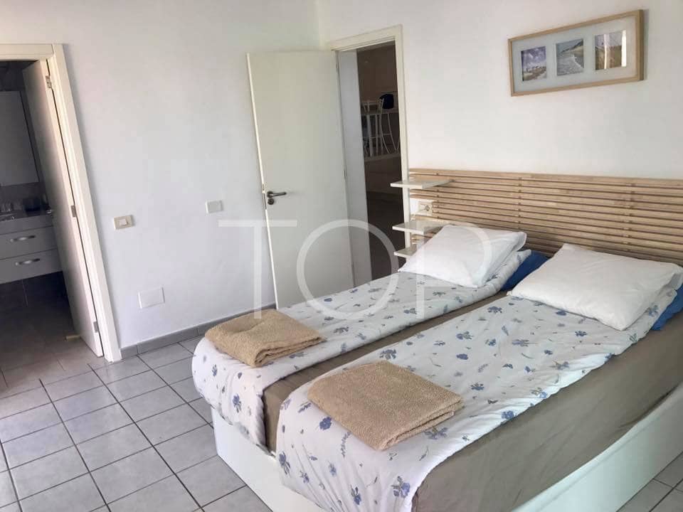 2 soveværelse Lejlighed til salg i Costa del Silencio med swimmingpool - € 449.500 (Ref: 7673312)