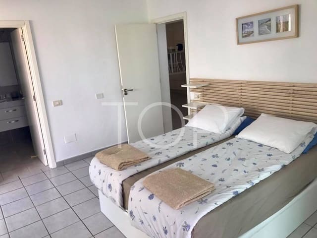 2 soveværelse Lejlighed til salg i Costa del Silencio, Arona med swimmingpool - € 449.500 (Ref: 7673312)