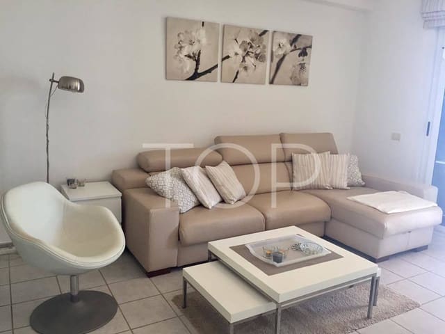 2 soveværelse Lejlighed til salg i Costa del Silencio, Arona med swimmingpool - € 449.500 (Ref: 7673312)