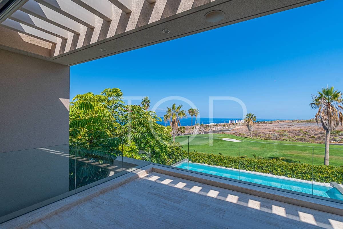 4 soveværelse Byhus til salg i La Caleta Adeje med swimmingpool garage - € 4.300.000 (Ref: 7673322)