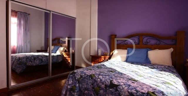 6 soveværelse Byhus til salg i Torviscas Centro y Alto, Adeje med swimmingpool - € 2.800.000 (Ref: 7673331)